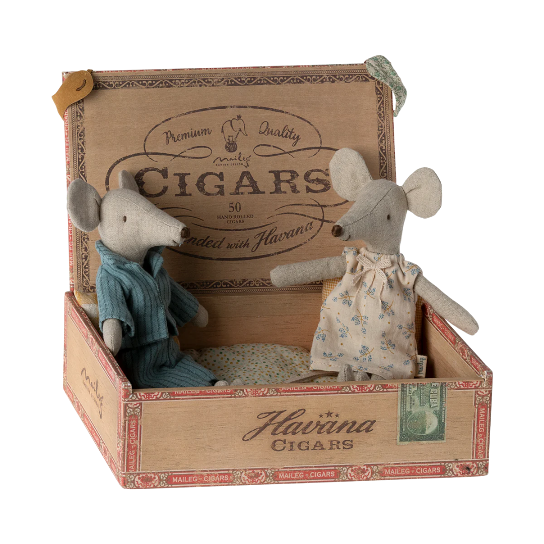 Maileg Mum &amp; Dad Mice in Cigar Box