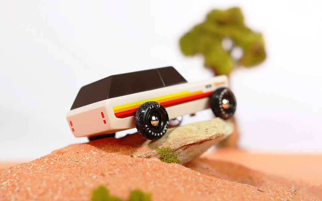 Wanderer Toy Car